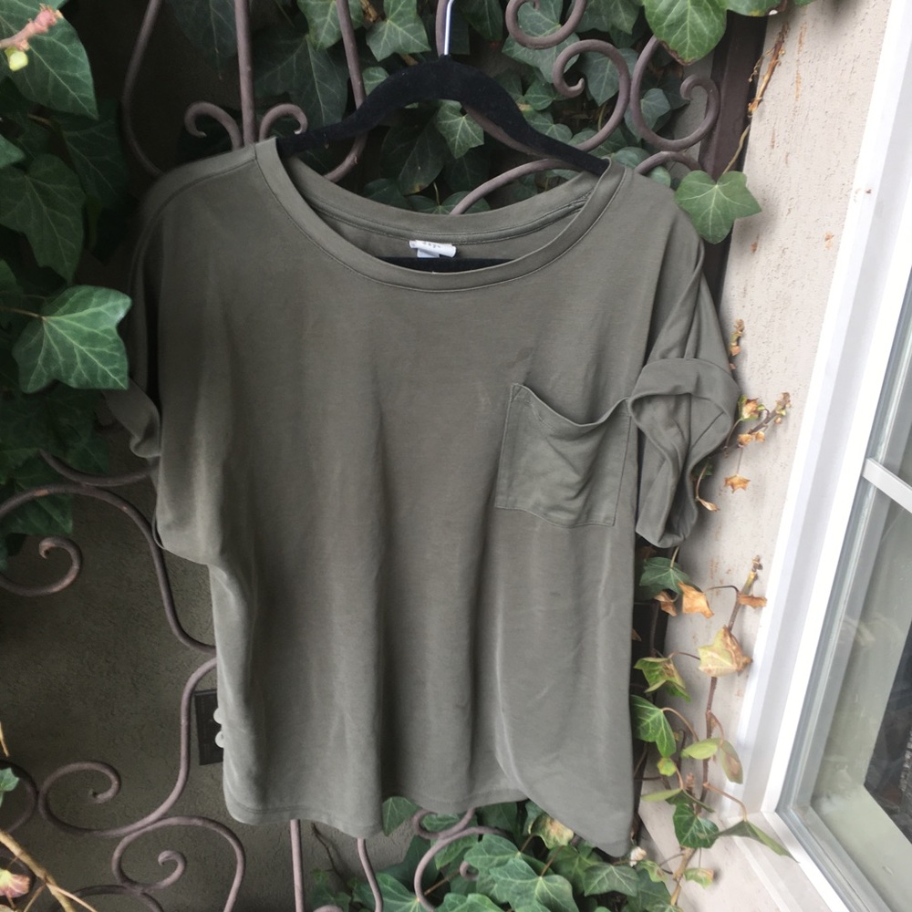 Green shirt